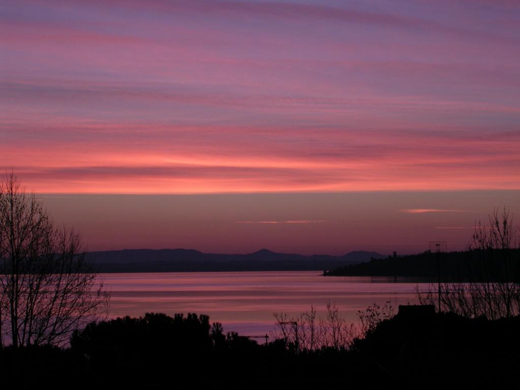 Casa Vacanze Del Pescatore Passignano sul Trasimeno Exterior photo